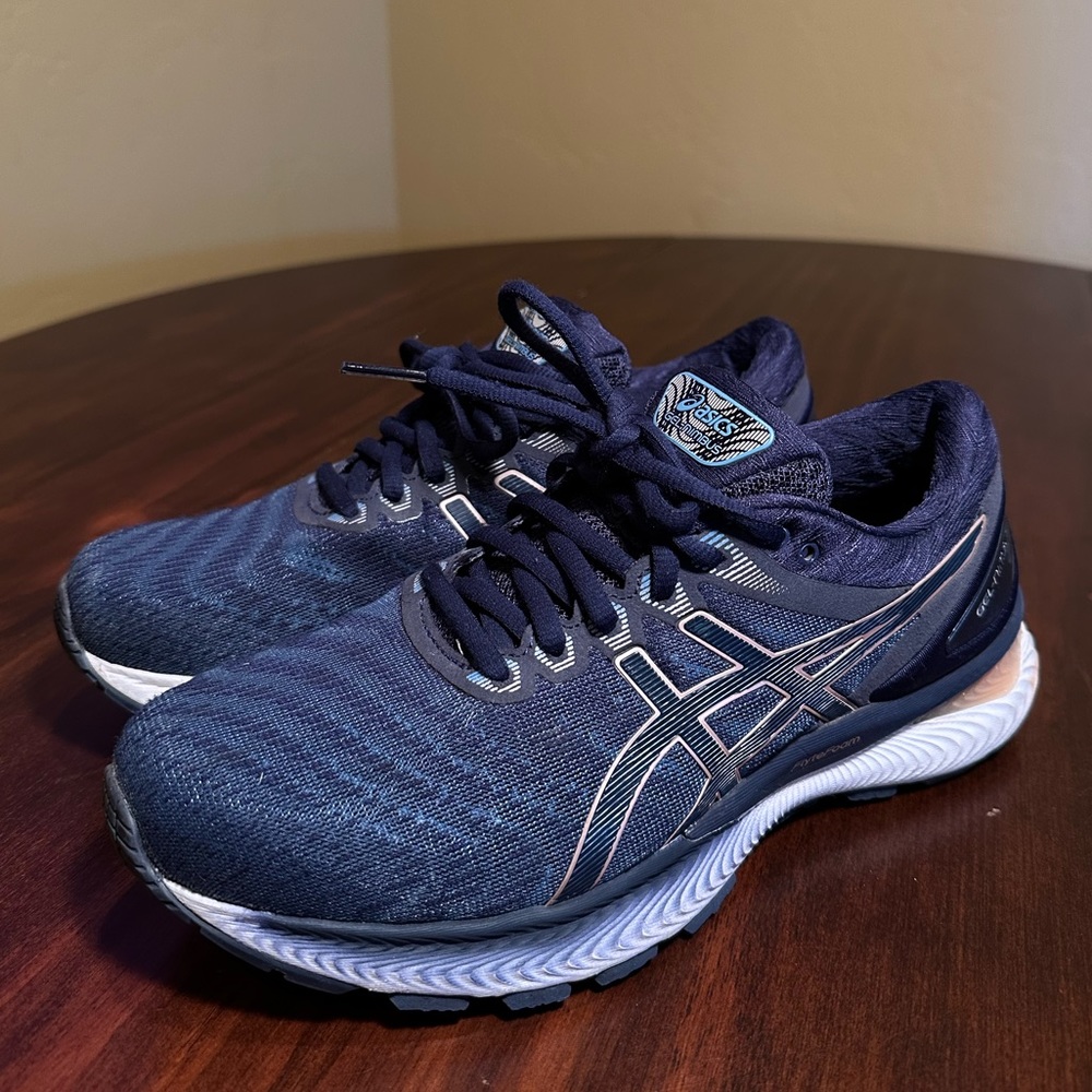 Gel-Nimbus 22